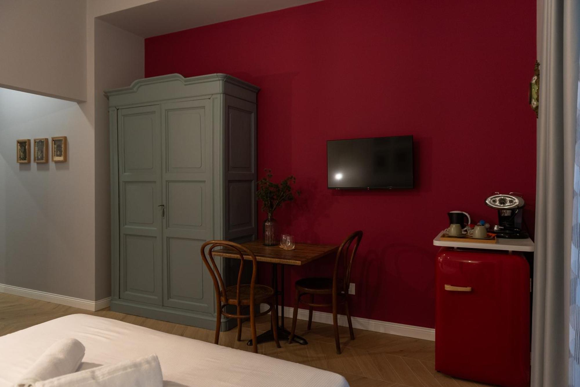 Sophia Boutique Suites Triëst Buitenkant foto