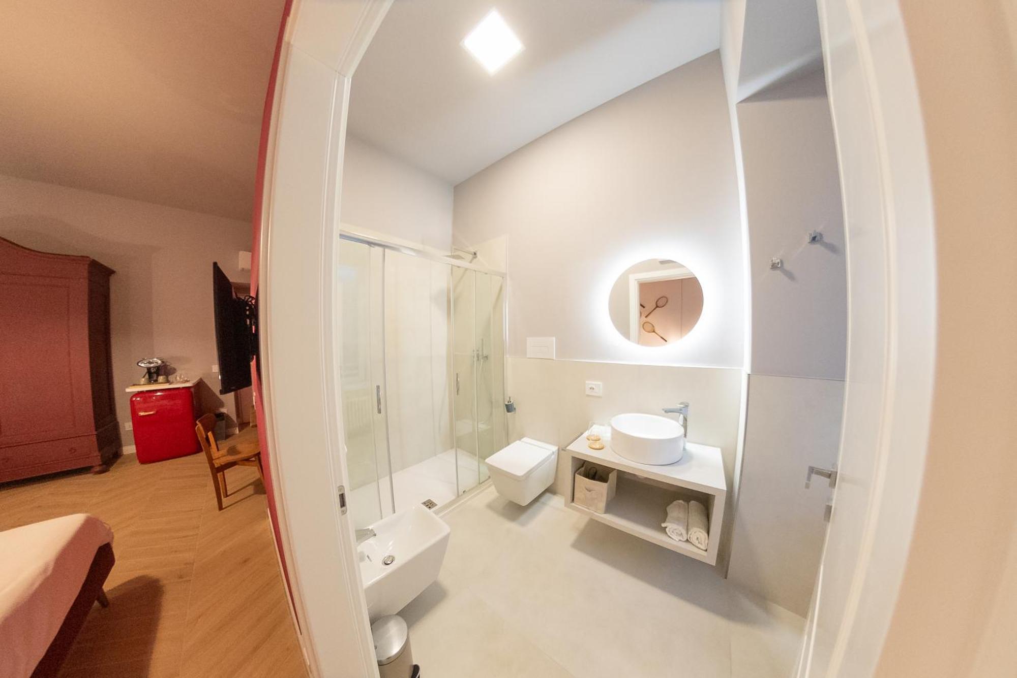 Sophia Boutique Suites Triëst Buitenkant foto